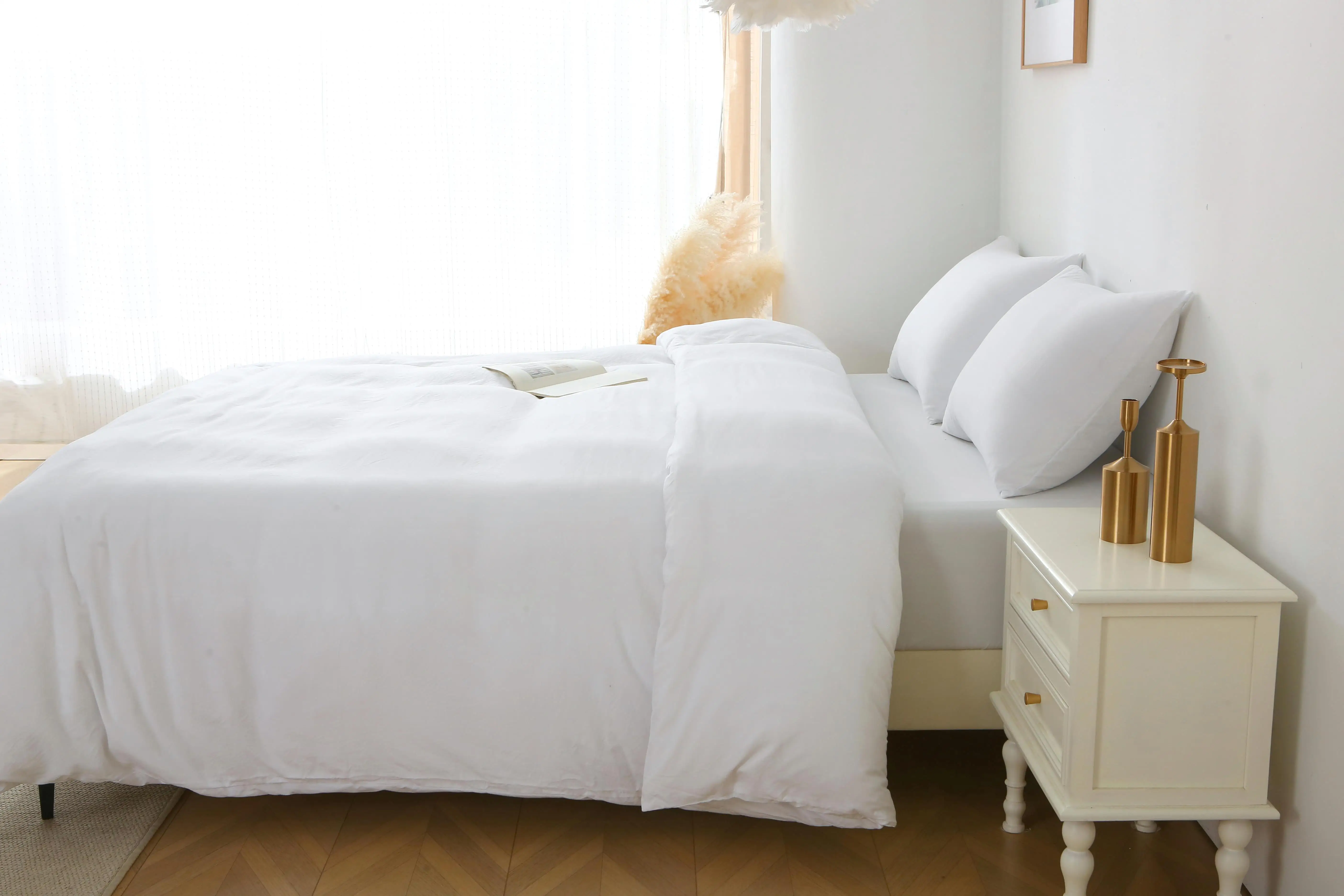 3-Piece King Duvet Cover Set - Solid White Bedding with 1 Duvet Cover & 2 Pillow Shams (Comforter Not Included) 2