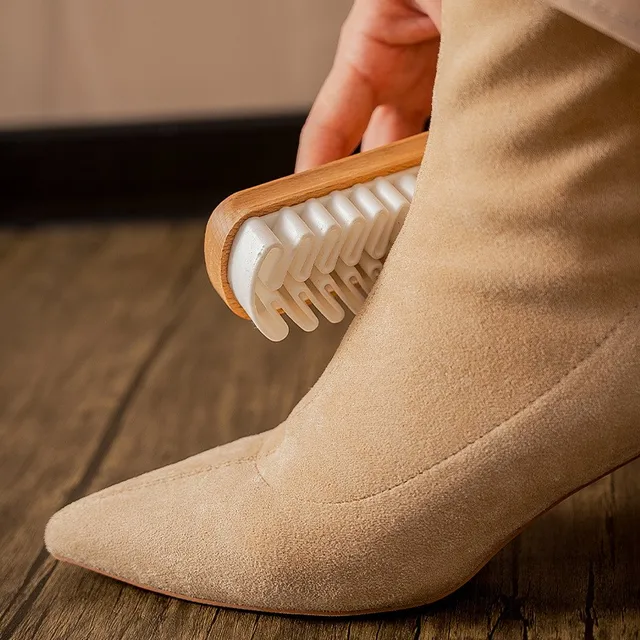 Brosse En Cru00eape Naturelle Pour Chaussures En Daim Et Nubuck