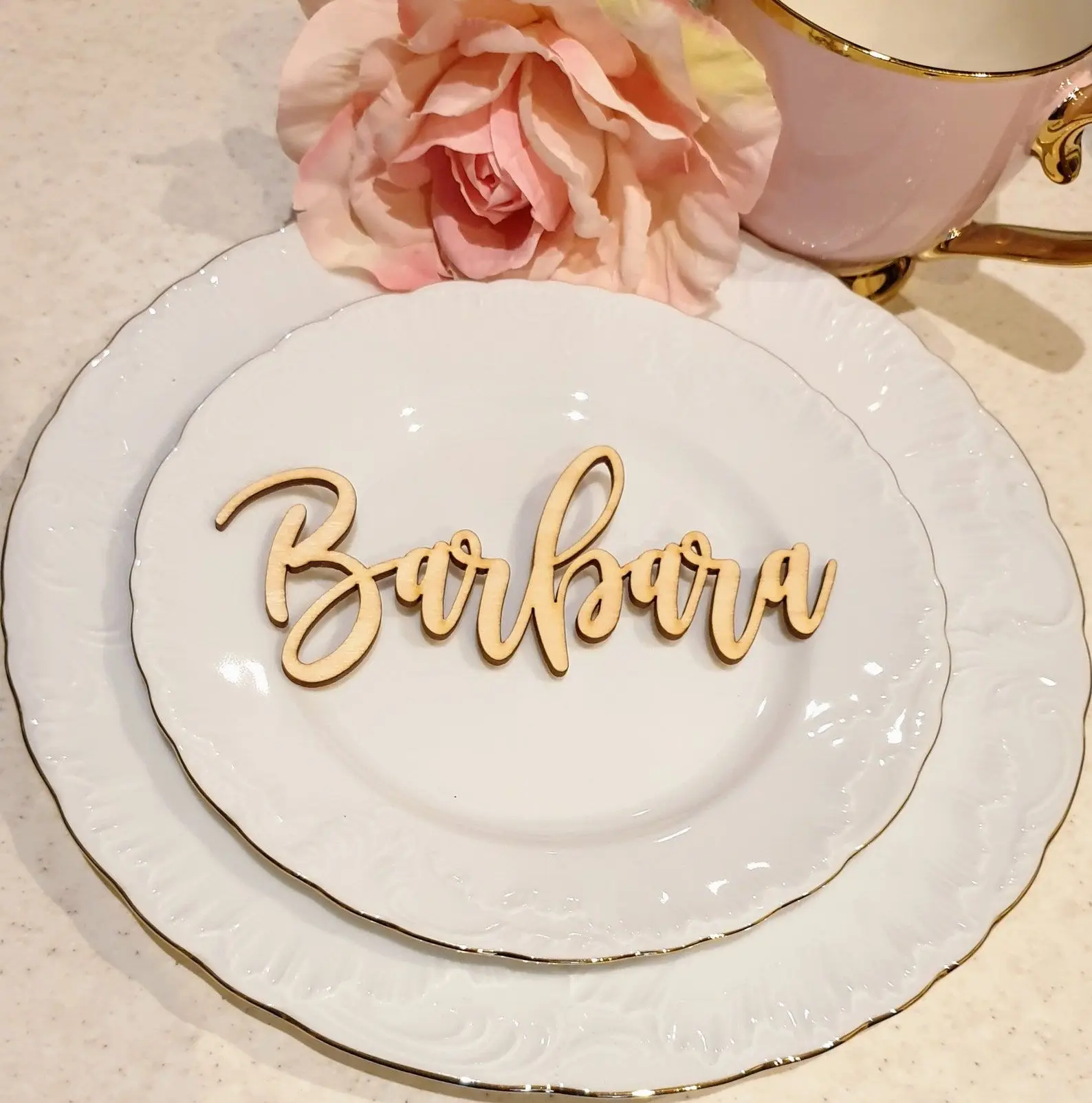 5pcs Personalization Wedding Place Cards for Table Decoration Laser Cut Names Acrylic Wood Materials Table Decor Favor for Guest