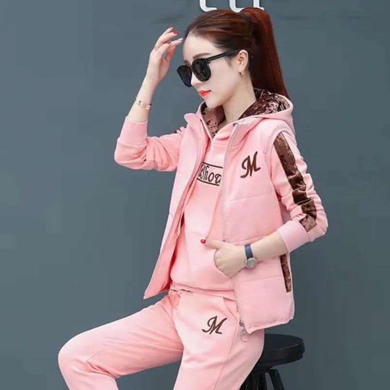 Рисунок 6 - Бархатная утепленная спортивная одежда