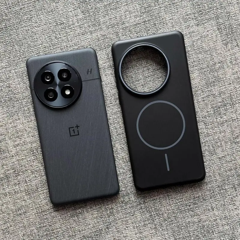 Ultra-Thin Shockproof Magnetic Matte Sand Cover with Wireless Charging Compatibility