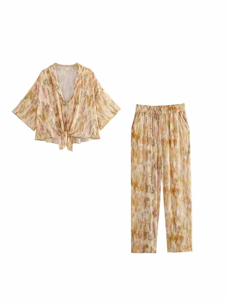 

Блузка женская укороченная яркая с коротким рукавом и принтом, 7906/032