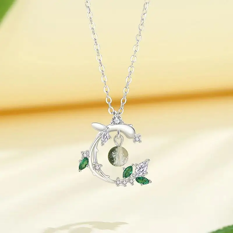 

A Valentine's Day gift made of S925 silver material and featuring a forest style women's pendant that showcases personal charm