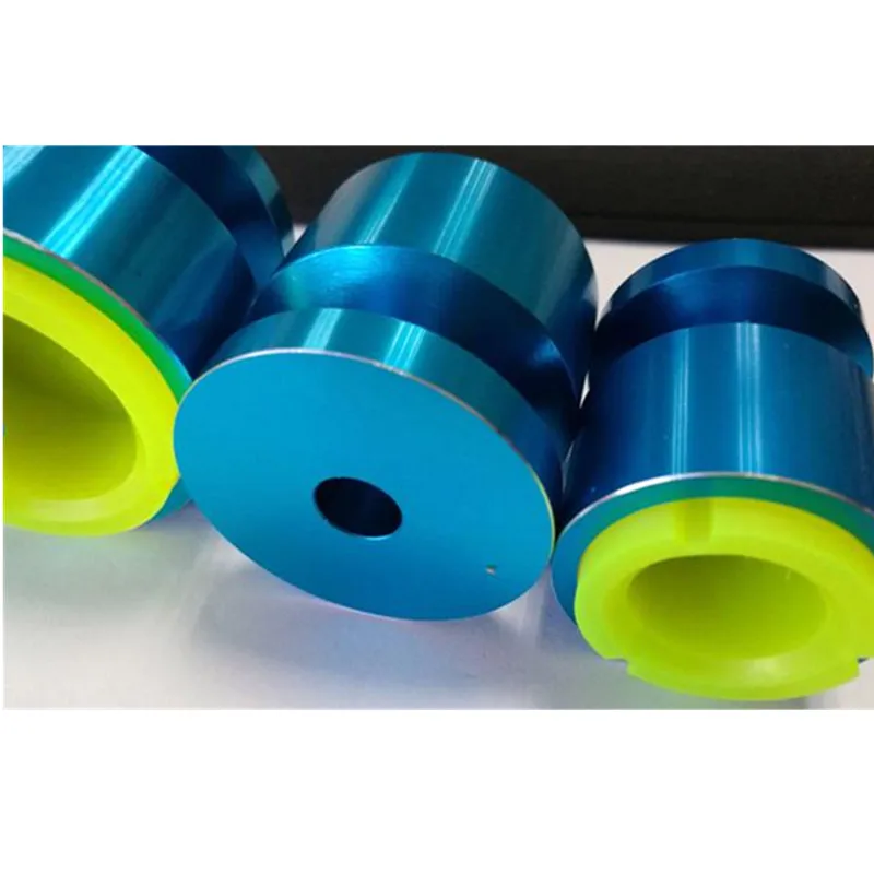 Рисунок 2 - Светящаяся резиновая крышка стартера