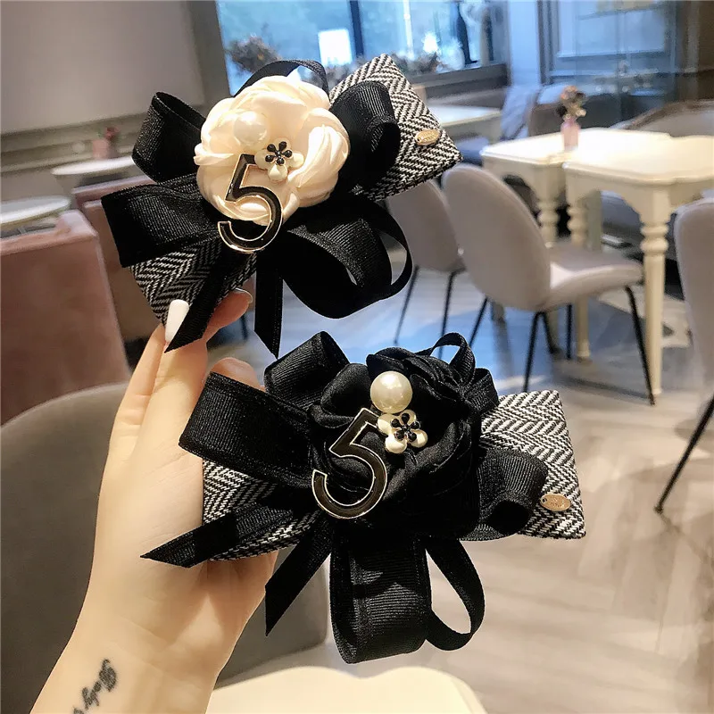 

Pearl Flower Hair Clip for Women French Barrette Girl Solid Bow Hairpin Fashion Accessories
