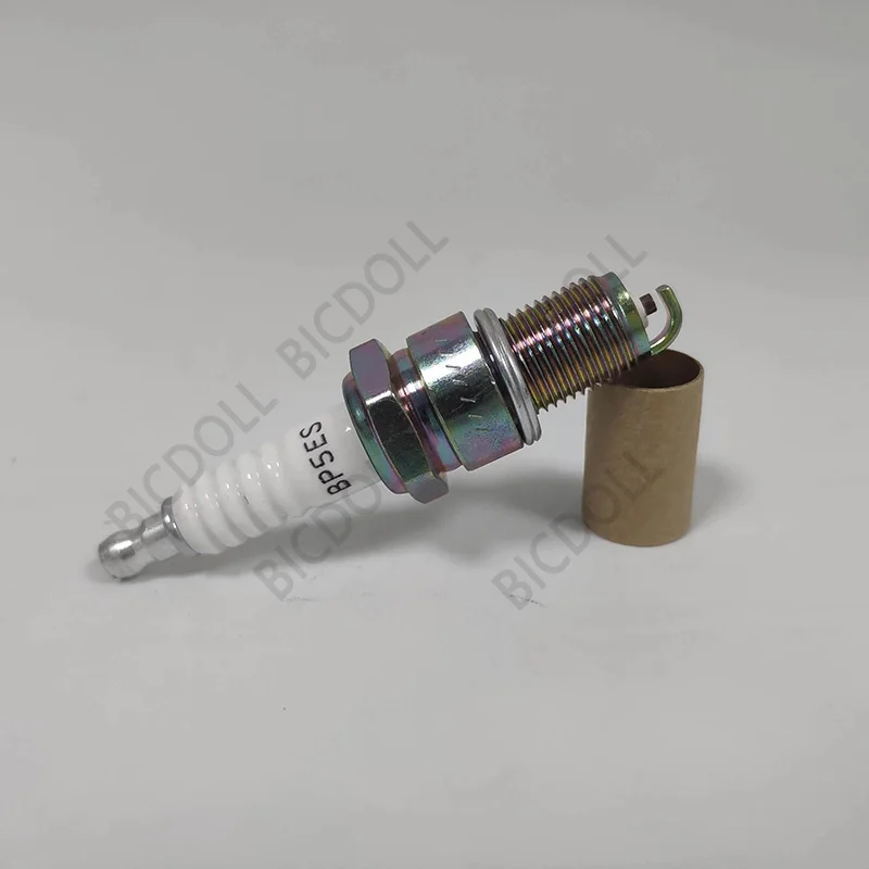 

4/6PCS Spark Plug 6511 BP5ES for BMW E28 E30 Jaguar XJ E-type Mistubishi Lancer Peugeot 404 504 Nissan Land Rover Hyundai 4G13