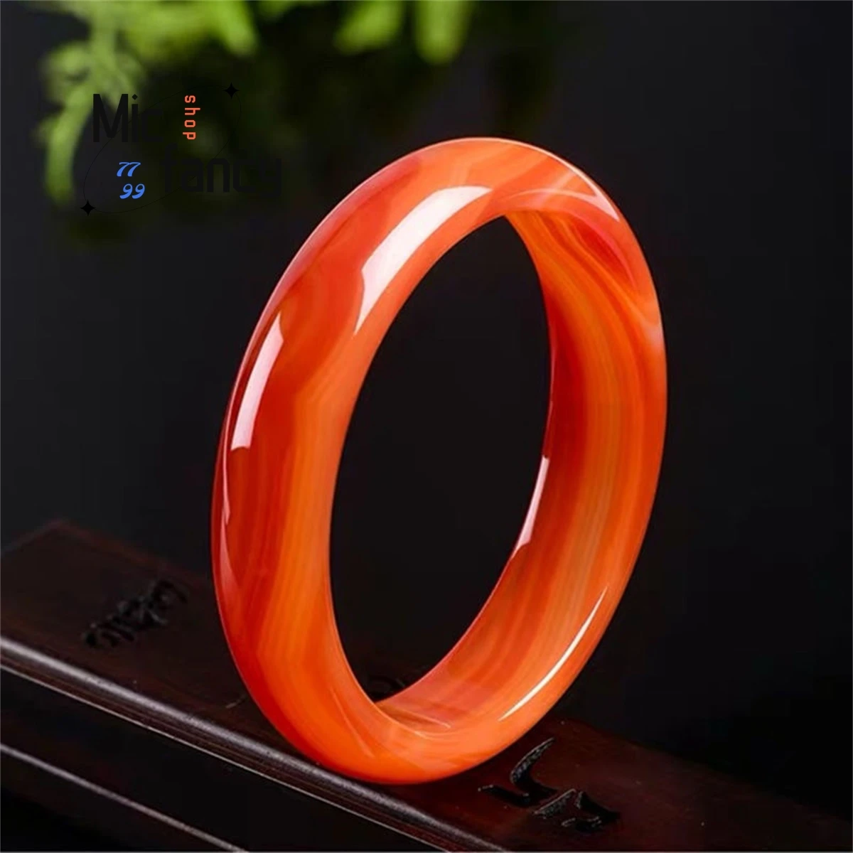 

Natural Red Agate Jade Chalcedony Crystal Bracelet Wide Simple Elegant Exquisite Personalized Retro Ethnic Women Luxury Jewelry