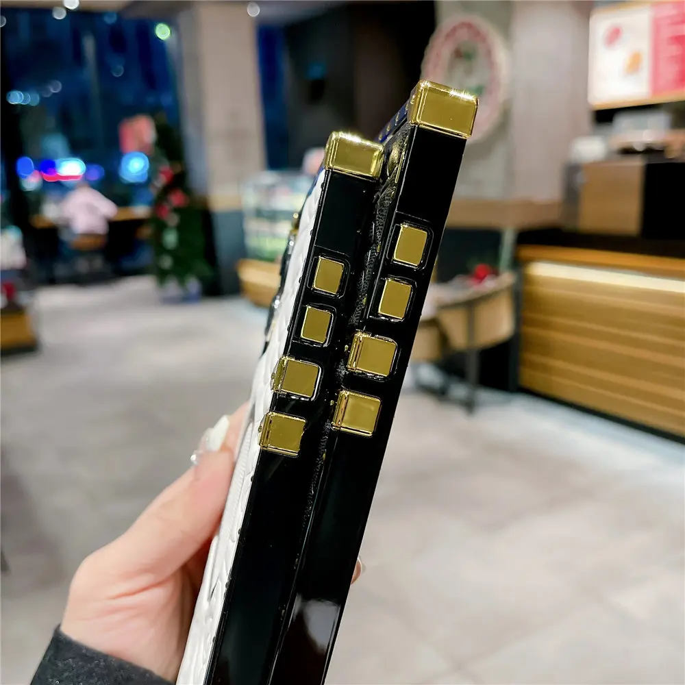 Fashion 3D Flower Leather Plating Square Case For Magsafe iPhone 13 14 Plus 12 11 15 Pro Max Wireless Charging_voghion.com