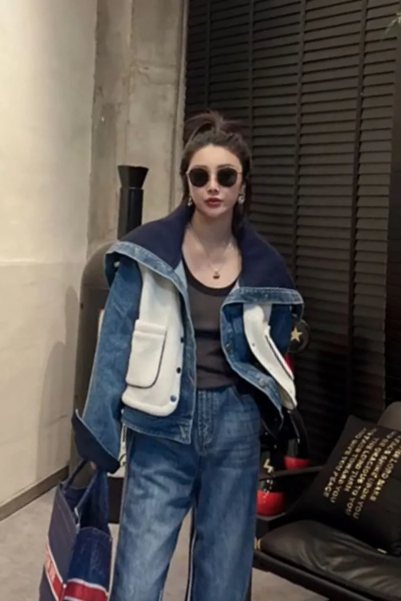 

2022 Autumn and Winter New Fashion Western-style Denim Splicing Long Sleeved Coat for Women Free Shipping