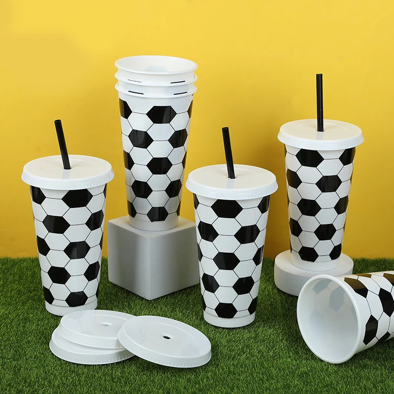 6/12 Stück wiederverwendbare Kunststoff-Fußballbecher mit Deckel, Strohhalme, Kinderfußball, Partygeschenke, Sportthema, Geburtstag, Dekoration, Zubehör, Geschenke – Detail 7