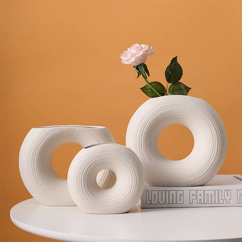 Nordic Ceramic Vase for Dried Flower Arrangement Circular Hollow Donuts