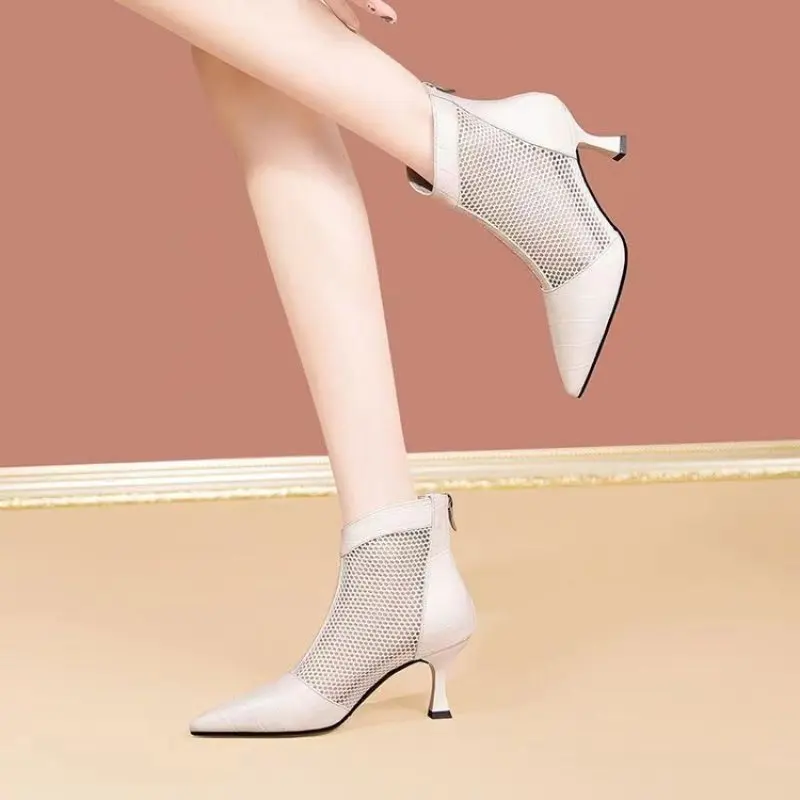 Ladies Hollow Mesh Boots New Mesh Short Boots Comfortable Breathable Women Shoes Fashion Boots Women Zapatos Mujer Sapato