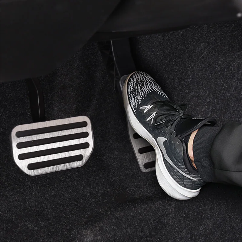 Car-styling Pedals for Suzuki Jimny JB64 JB74 Aluminum Alloy Gas Brake Foot Rest Peadal Non-slip Modified Cover Auto Accessories