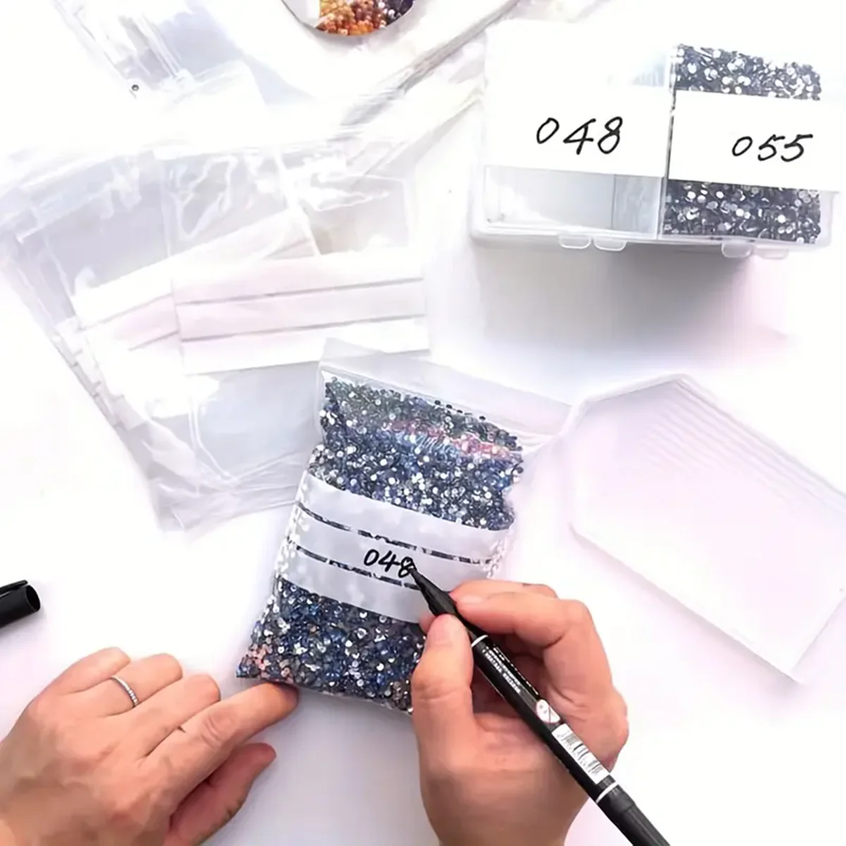 100pcs/lot Glued Stone Sealing Bag Clear Plastic Writable Jewelry Making Bead Gem Storage Reclosable Self Sealing Accessories