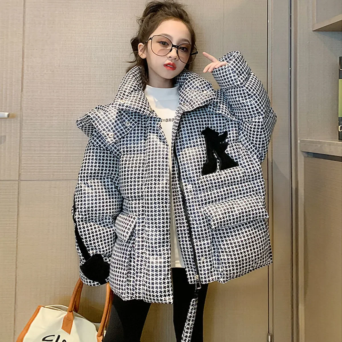 

New Winter Plaid Jacket for Girls Hooded Down Cotton Coats Thicken Warm Children Girls Coat Kids Teenage Parkas Outerwear CH16