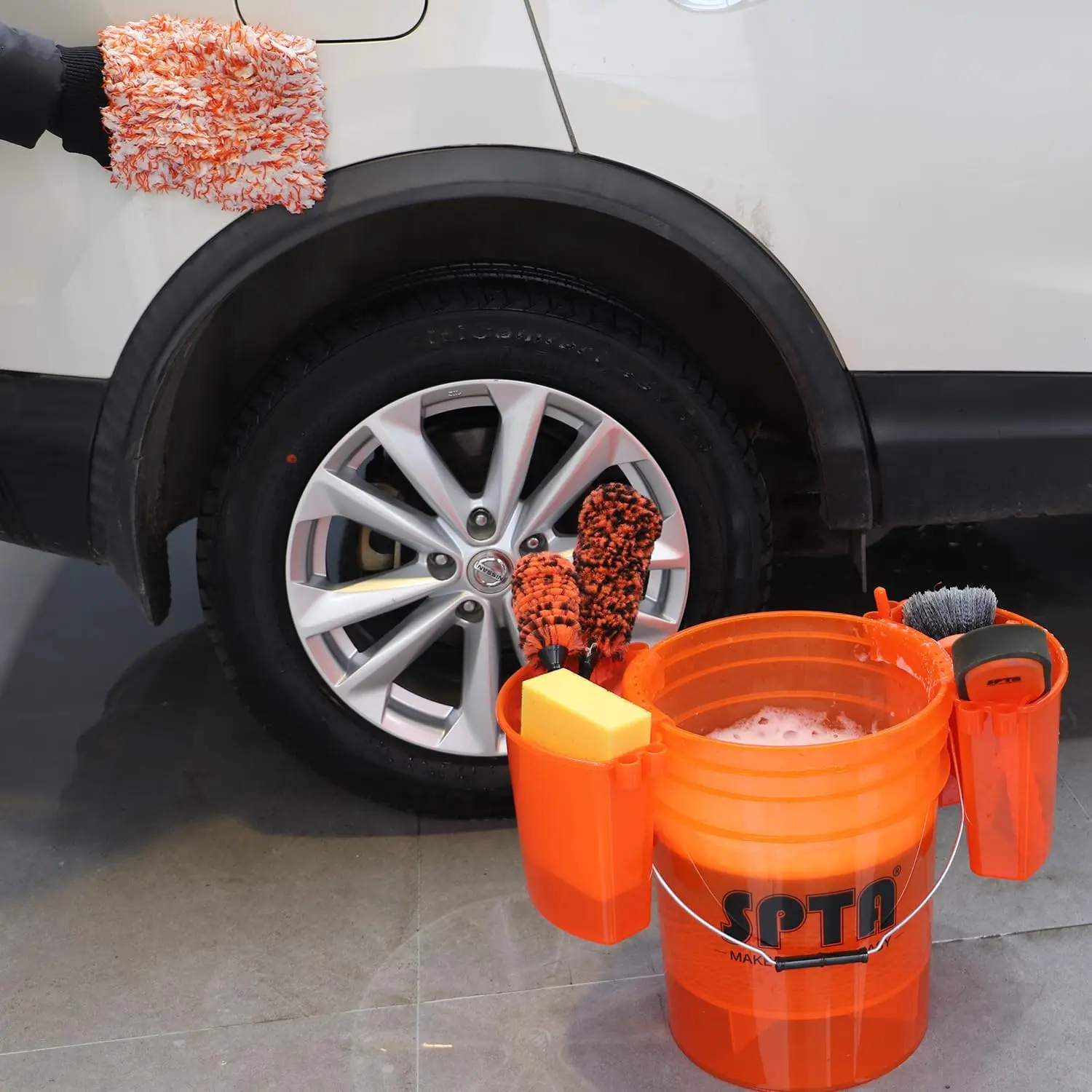 SPTA 33Pcs Car Wash 20L Bucket Set with Car Wash Filter Wash Mitt Sponge Towels Tire Detailing Brushes Exterior Interior Clean 6