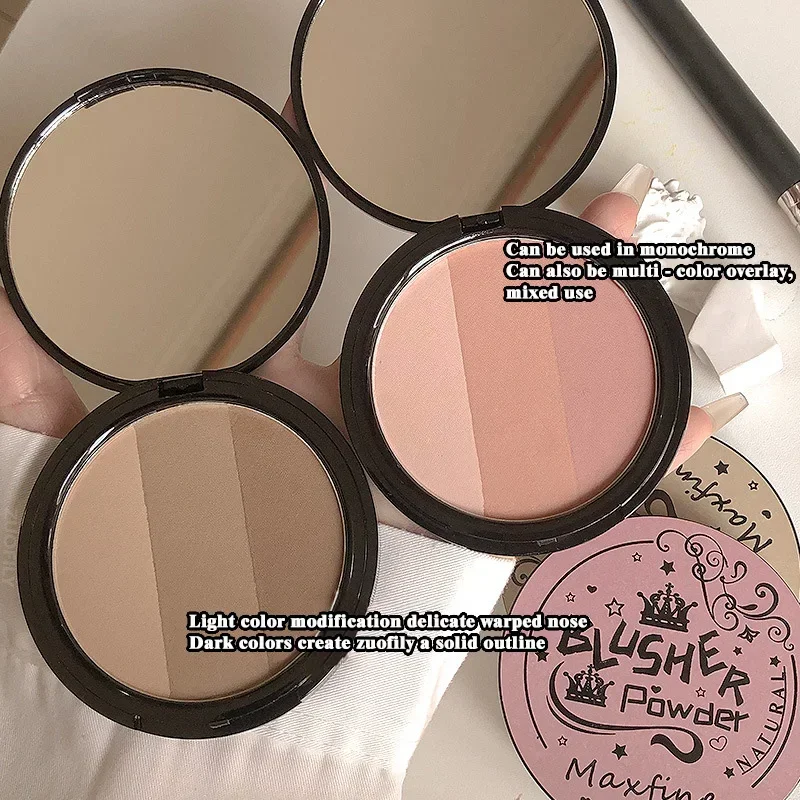 2/3 Farbpalette: Bronzer, Highlighter, Gesichtsmattes Braun, Kaffeebraun, Konturpuder, Lidschattenpuder, Rosarot, Rouge, Hochglanz-Illuminator_voghion.com