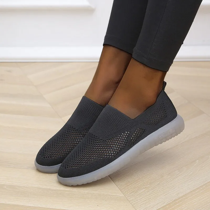 New Spring Women Shoes Knitting Sock Sneakers Women Flat Shoes Casual Breathable Sneakers Flats Walking Shoes for Women