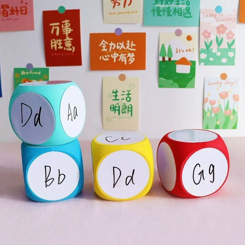 A VA dice EVA erasable dice randomly presented two whiteboard pens random color suitable for parents to children's teaching