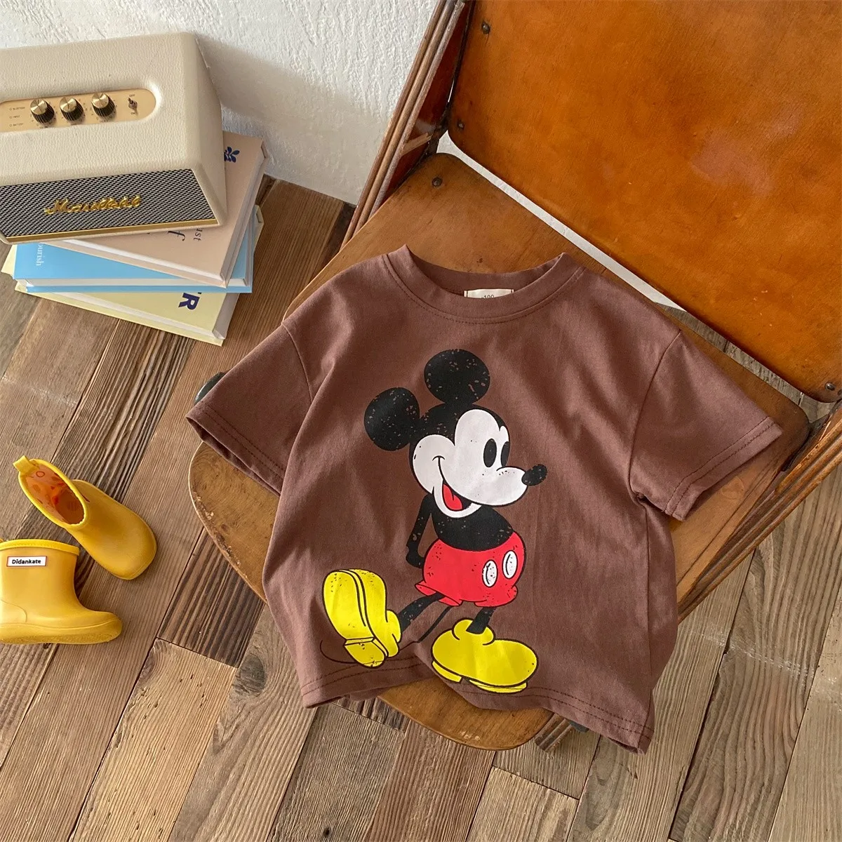 2024 New Children's Short Sleeved Round Neck Loose Fashion T-shirt For Boys And Girls Fashion Cartoon Disney Mickey Mouse Tee 3