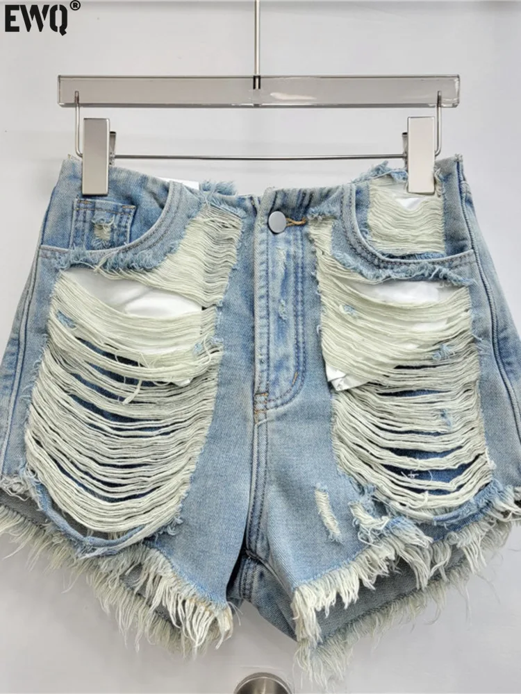 

[EWQ] шикарные женские классические винтажные джинсовые брюки с перфорированным дизайном и кисточками, женская одежда, зеленые синие шорты, лето 2024, U8926