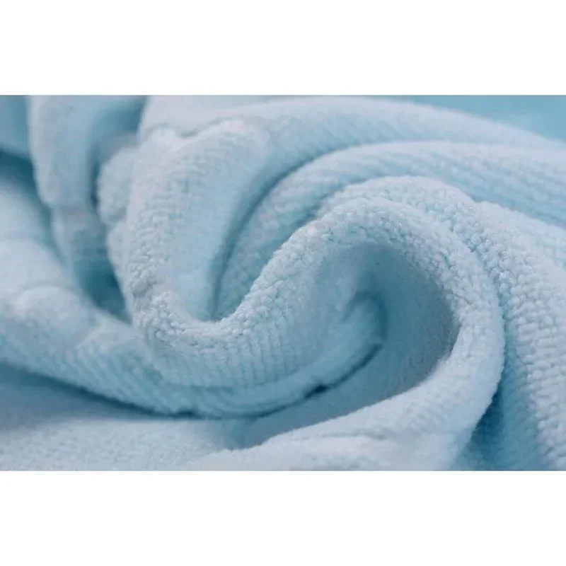 Household Supplies Solidcolor Microfiber Embossed Bear Bath Towel 70*140 Absorbent Thickened Soft Embossed Bath Towel Accessory