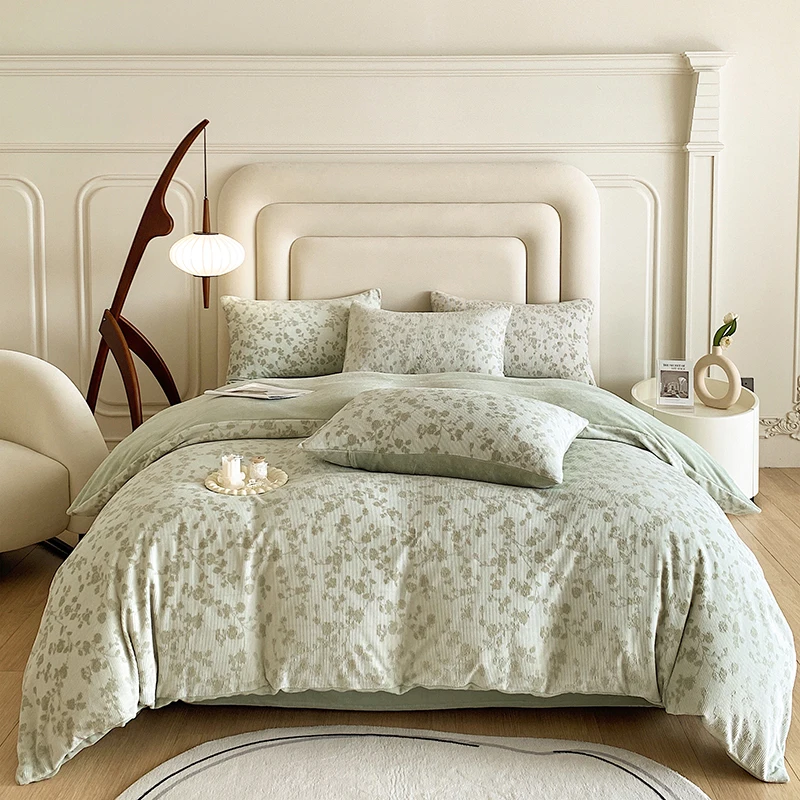 

Pastoral style velvet Bed linen Burnt-out Process Comfort Bedding set quilt Duvet cover bed cover full set double bed sheets set
