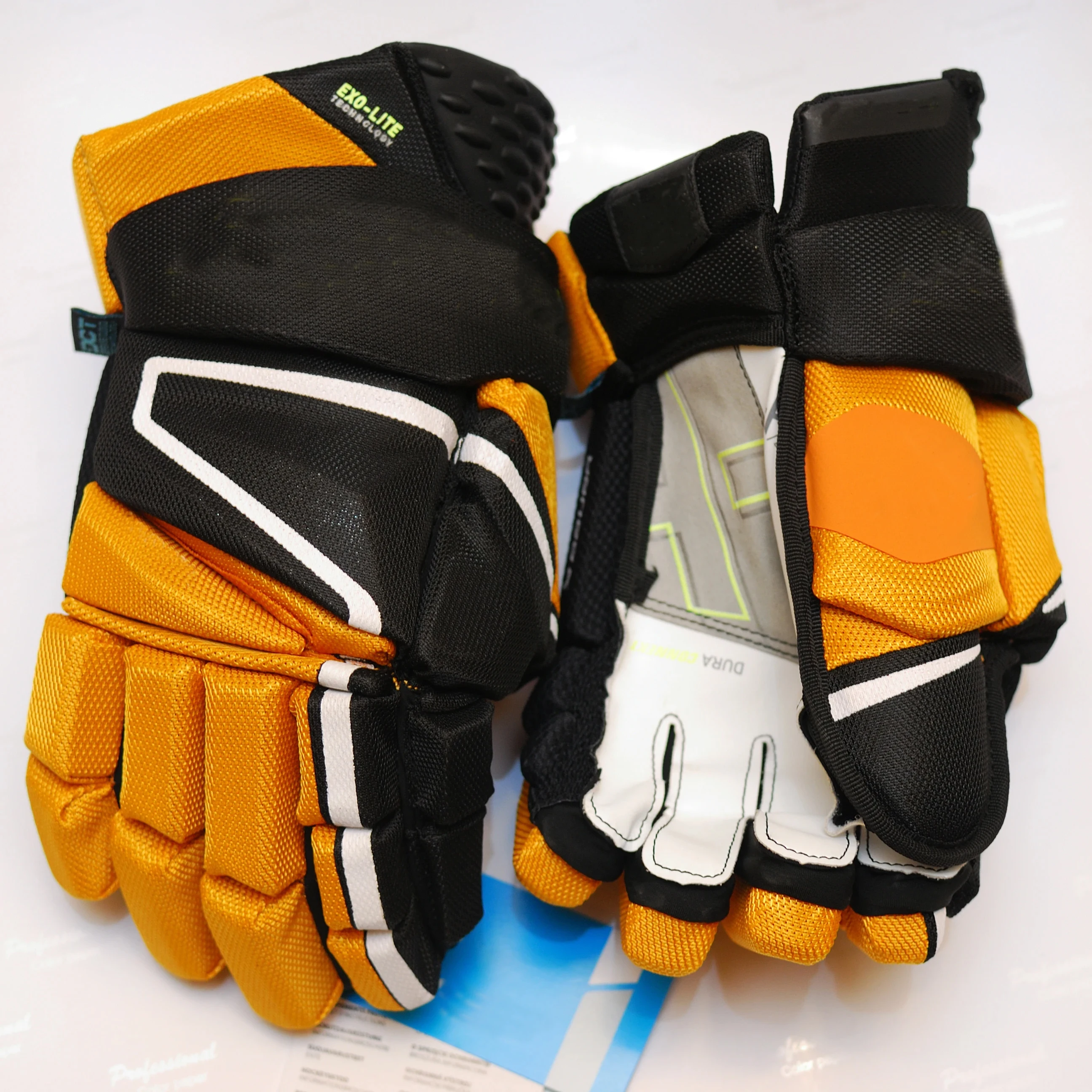 13-Inch Hyperlight Ice Hockey Gloves BAU Brand Professional Athlete Ice Hockey Gloves