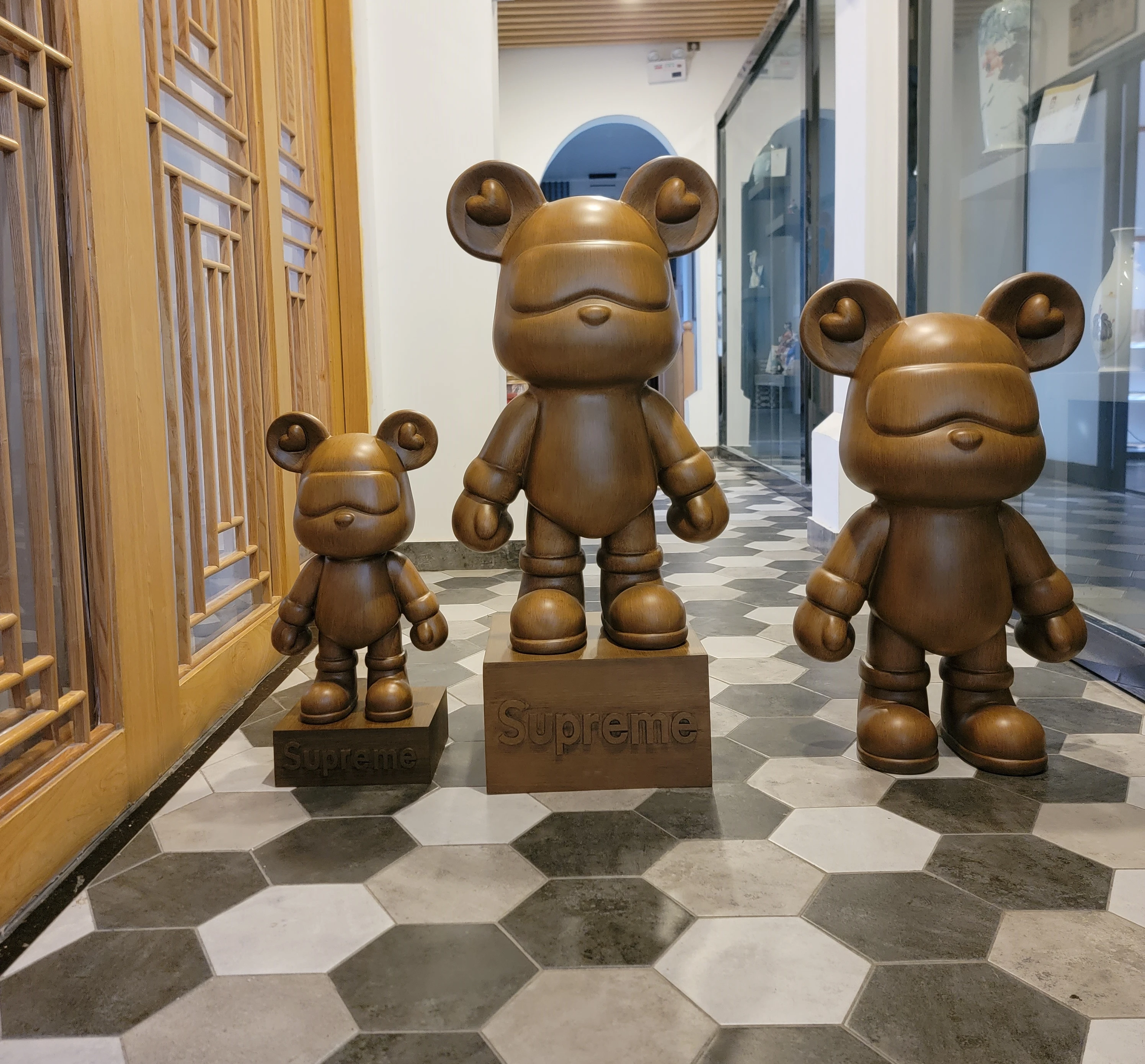 

Cartoon Piggy Bank Walnut Piggy Bank Decoration Living Room Decoration Home Floor Decoration Safe Money Box