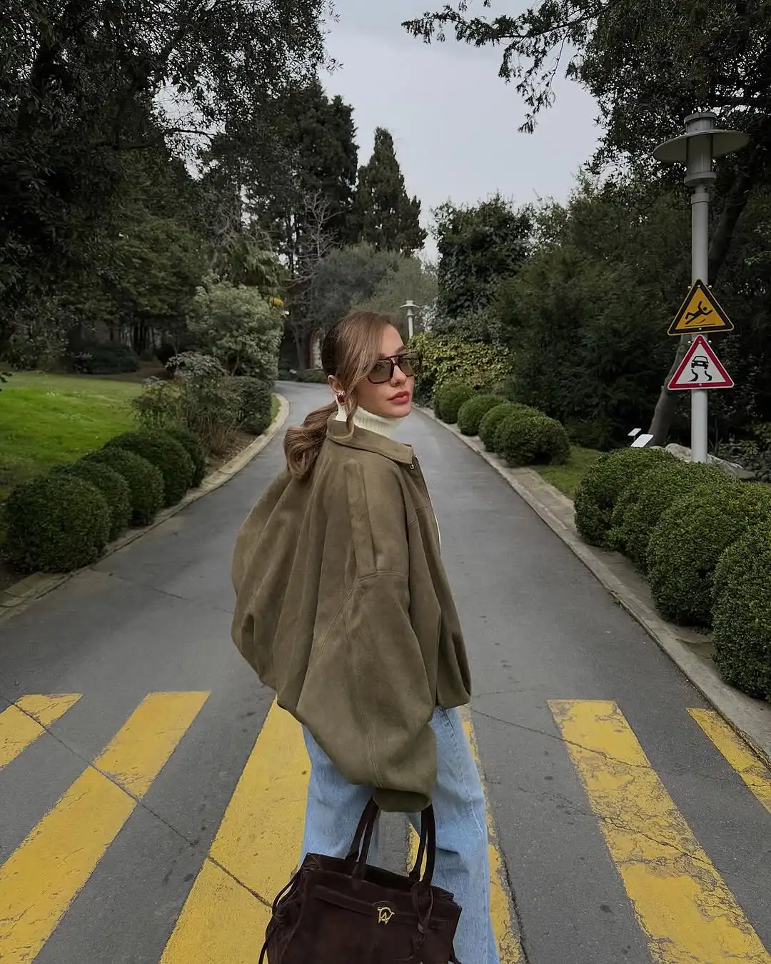Description Picture 3 of itemEuropean and American style 2025 spring new style fashionable versatile suede texture loose casual jacket