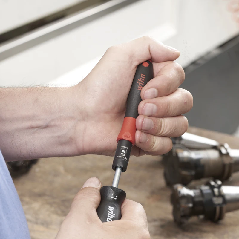 wiha トルクドライバ 4mm 六角 トルクバリオ 0.4-1Nm 26461