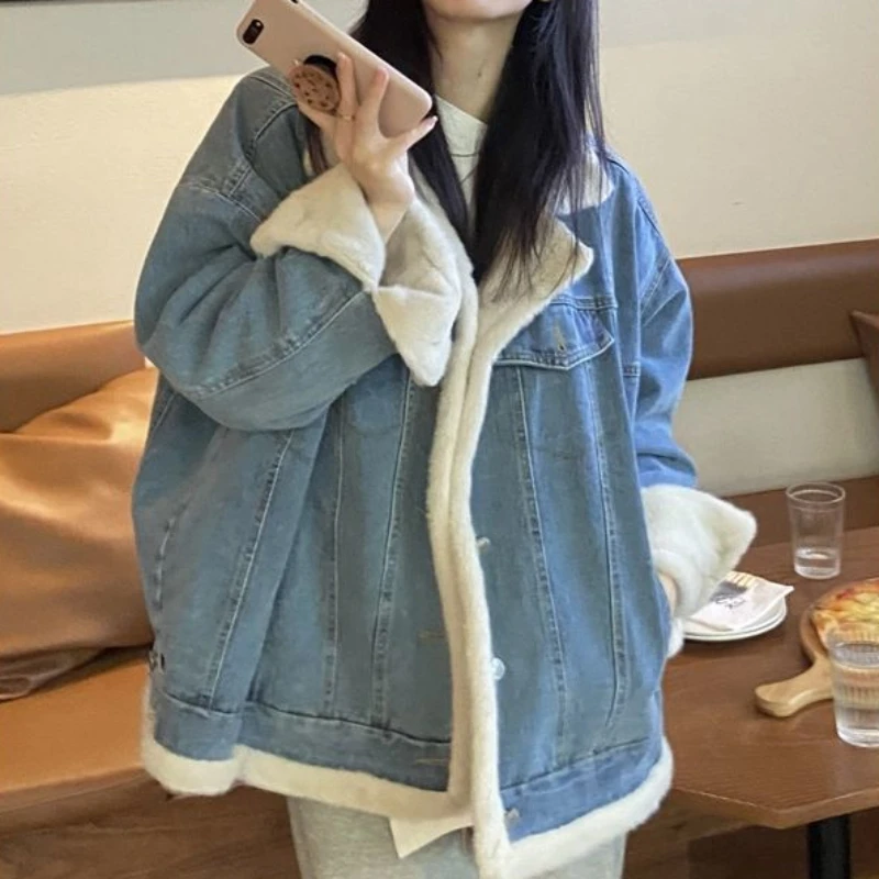 

Winter Thicken Lamb Wool Vintage Women Tow Sides Wearing Denim Jackets Loose Casual Female Warm Coats Long Sleeve Parkas Clothes
