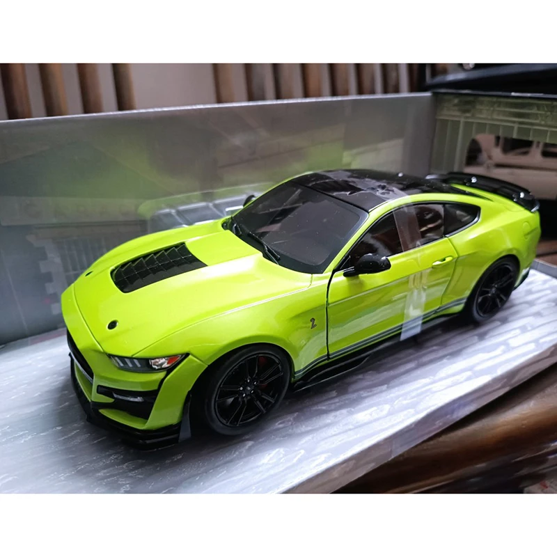 Modello Di Auto In Lega Ford Shelby Gt500 In Scala 1:18