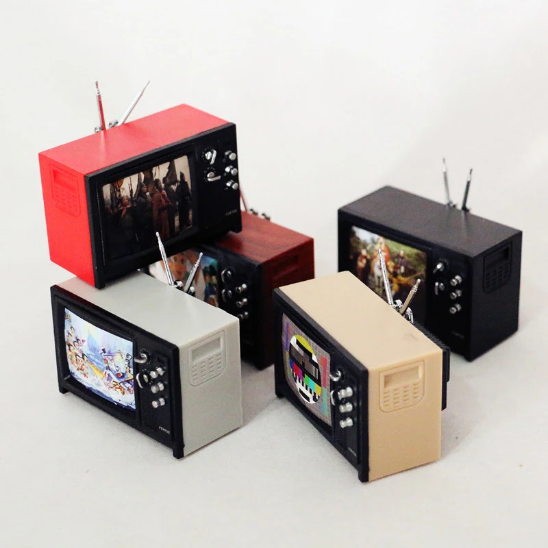 1Pc 1:12 Dollhouse Miniature Television Vintage TV With Picture House Living Room Bedroom Furniture Model Decor Toy 3