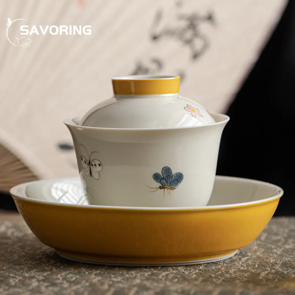

125ml Hand-painted Butterfly Flower Ceramic Covered Bowls Antique Literati Tea Bowl Tea Making Anti Scalding Gaiwan Kung Fu Tea