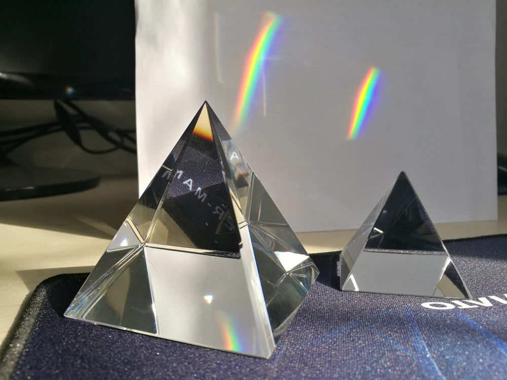 1 pc 120 MM Optique Pyramide Verre Prisme Arc-en-Ciel polyédrique