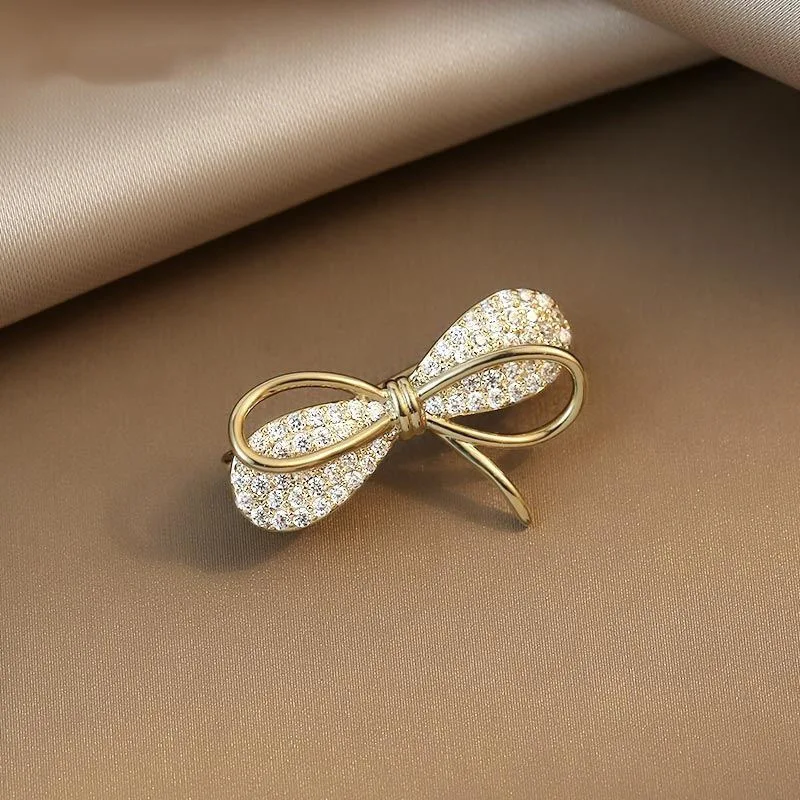 https://ae01.alicdn.com/kf/S6926737b80d94ef0bef22d5b3ef63ee4l/Fashion-Brooch-Set-Flower-Bow-Brooches-For-Women-Metal-Anti-glare-Lapel-Pin-Fixed-Clothes-Pins.jpg