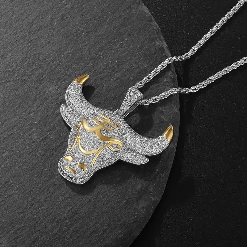 High Quality Fashion Full Zircon Bull Pendant Necklace Men and Women Surprise Birthday Gift Personality Rock Jewelry