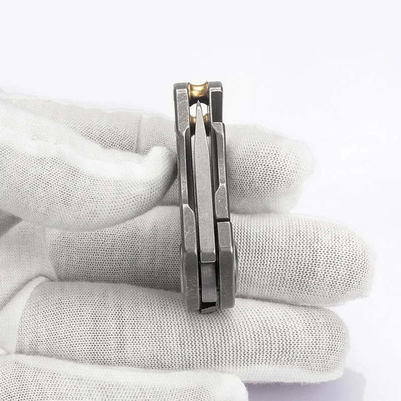 포켓 티타늄 합금 손잡이, 고경도 접이식 나이프, 야외 캠핑 도구, EDC 선물, 미니 절단 도구, 1 개