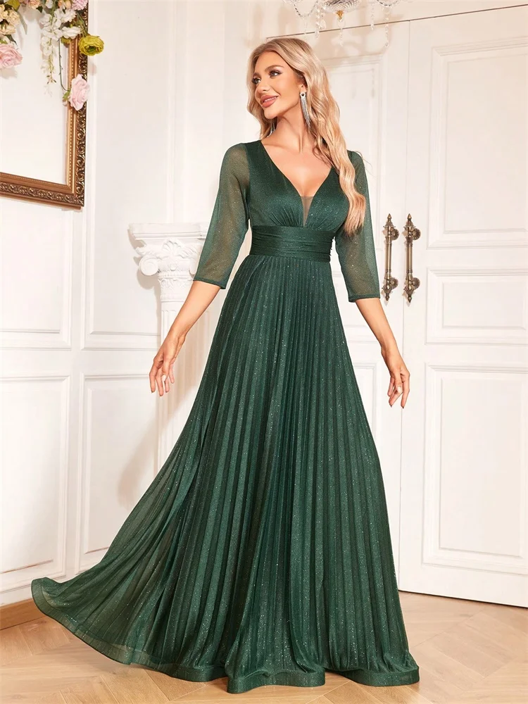 فستان سهرة رسمي فاخر بأكمام طويلة ورقبة على شكل حر...