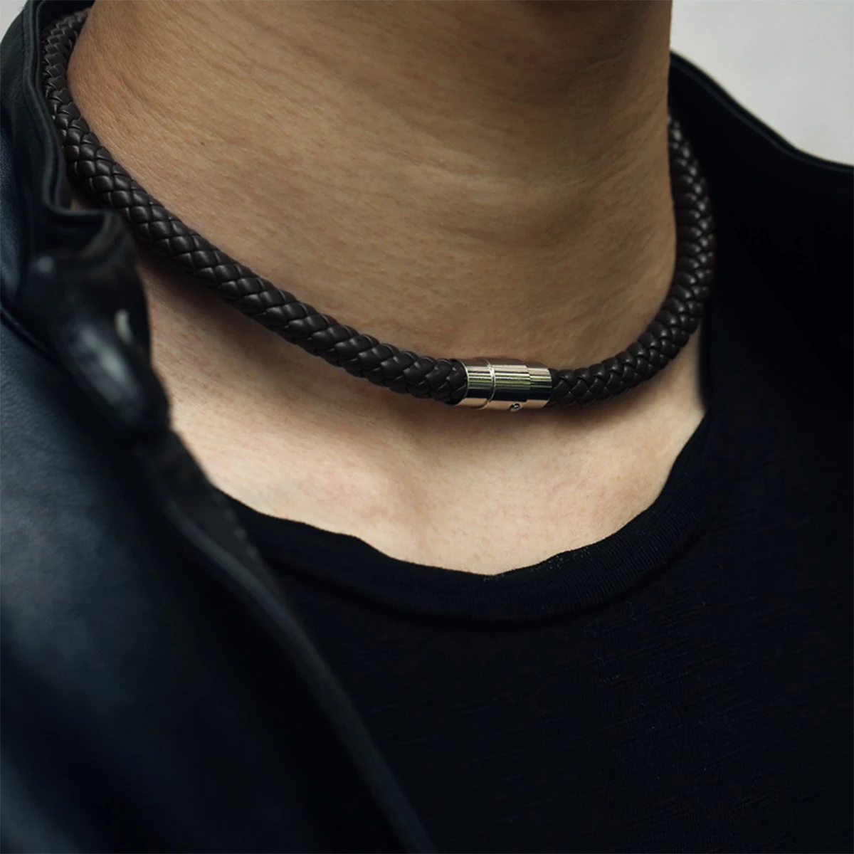 Leather Choker Necklace 