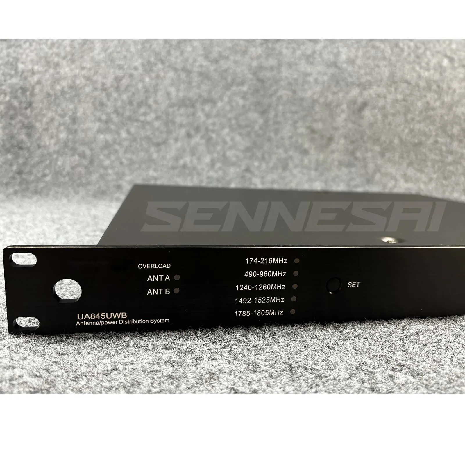 Antenna Signal Booster UA845UWB UA844 Antenna Amplifier Distributor System UHF 470-900MHz Frequency 10 Channels Antena Booster For Wireless Microphone