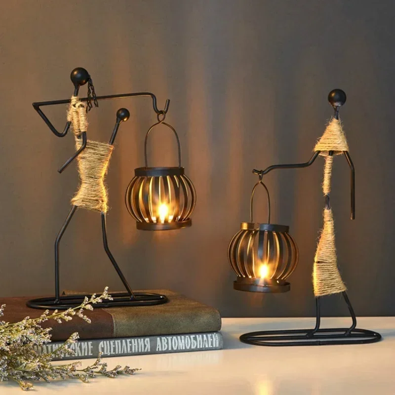 New Retro Metal Iron Black Lantern Candlestick Europe Style Hollow Out Cage Candle Holder Candleholder Gifts Home Shop Decorate
