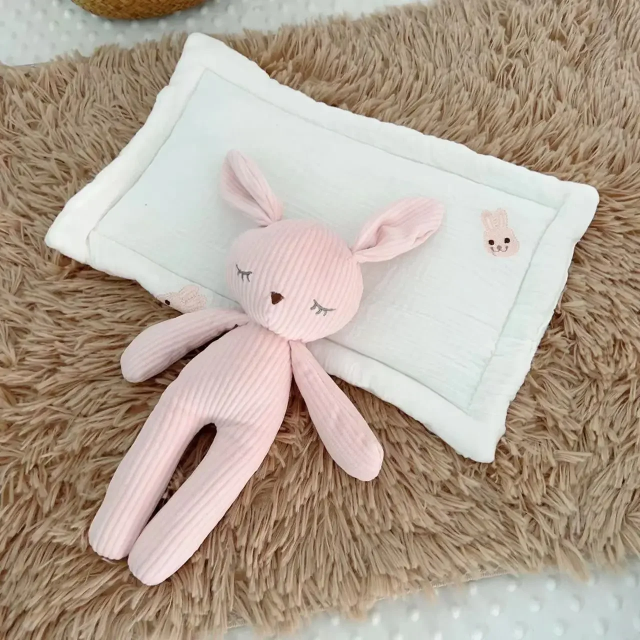 Korean Style Breathable Pure Cotton Baby Pillow with Embroidery Anti-Vomiting Sweat Absorbent Bean Bag Shape Newborn Crib Pillow