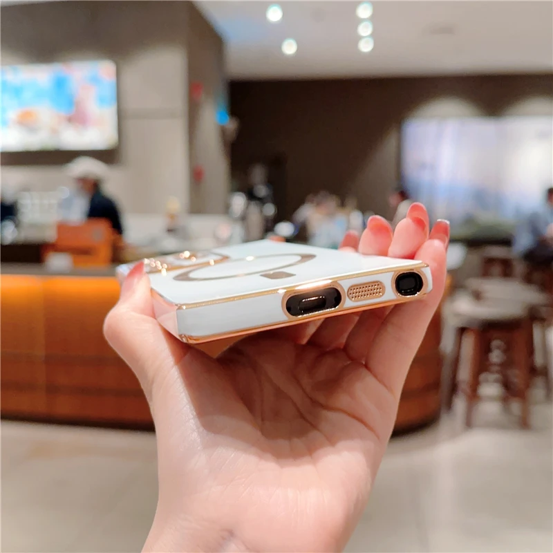Luxury Magsafe Magnetic Plating Frame Phone Case - Premium Protective Cover