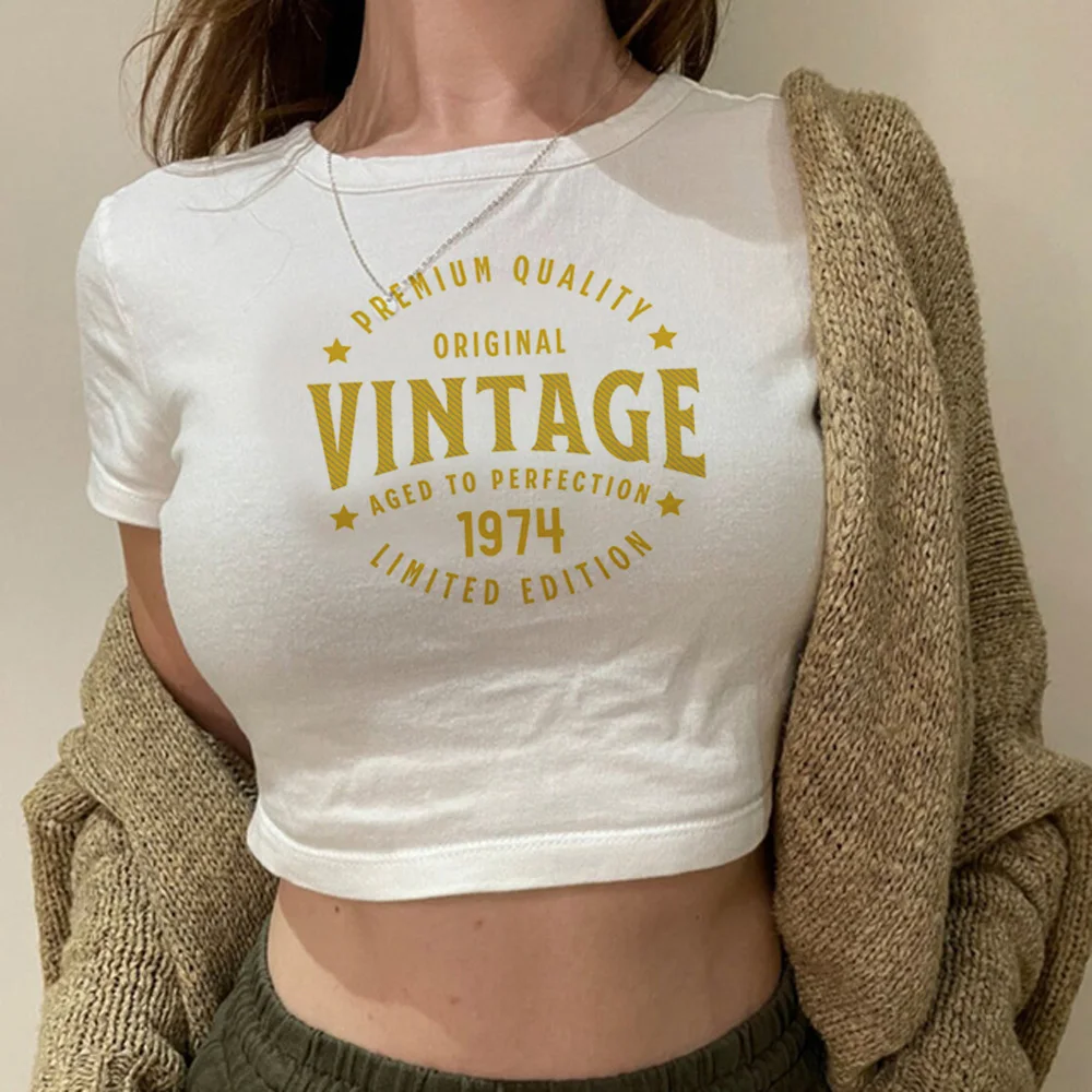 

1974 hippie graphic 2000s crop top Female vintage trashy fairycore 2000s tee