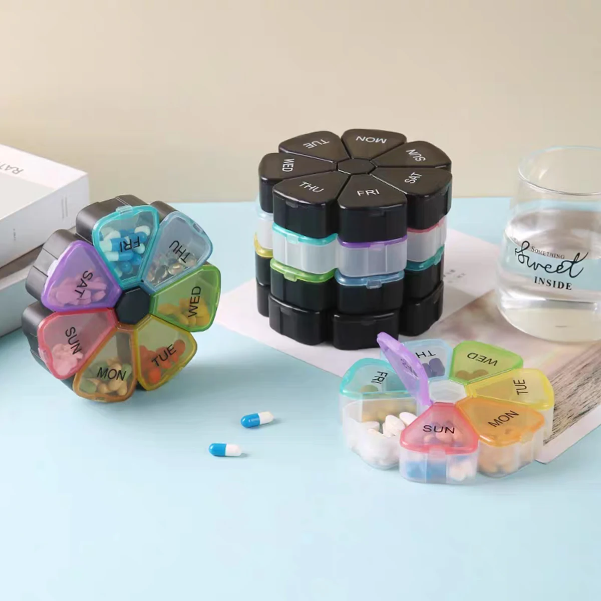 Kleine Medizinbox mit Blumen- und Regenbogen-Motiv, Klassifizierung, tragbare Medizinbox, 7 Tage, 7 Gitter, Reise-Medizin-Aufbewahrungsbox – Detail 4