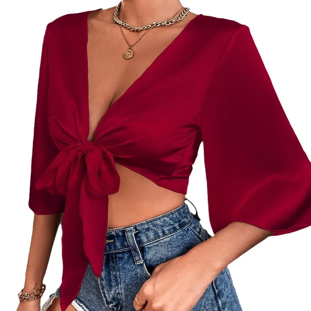 

2024 V Collar Strap Comfortable Slim Fit Fashion Open Chest Sexy Spicy Girl Short Shirt Women Spring/Summer