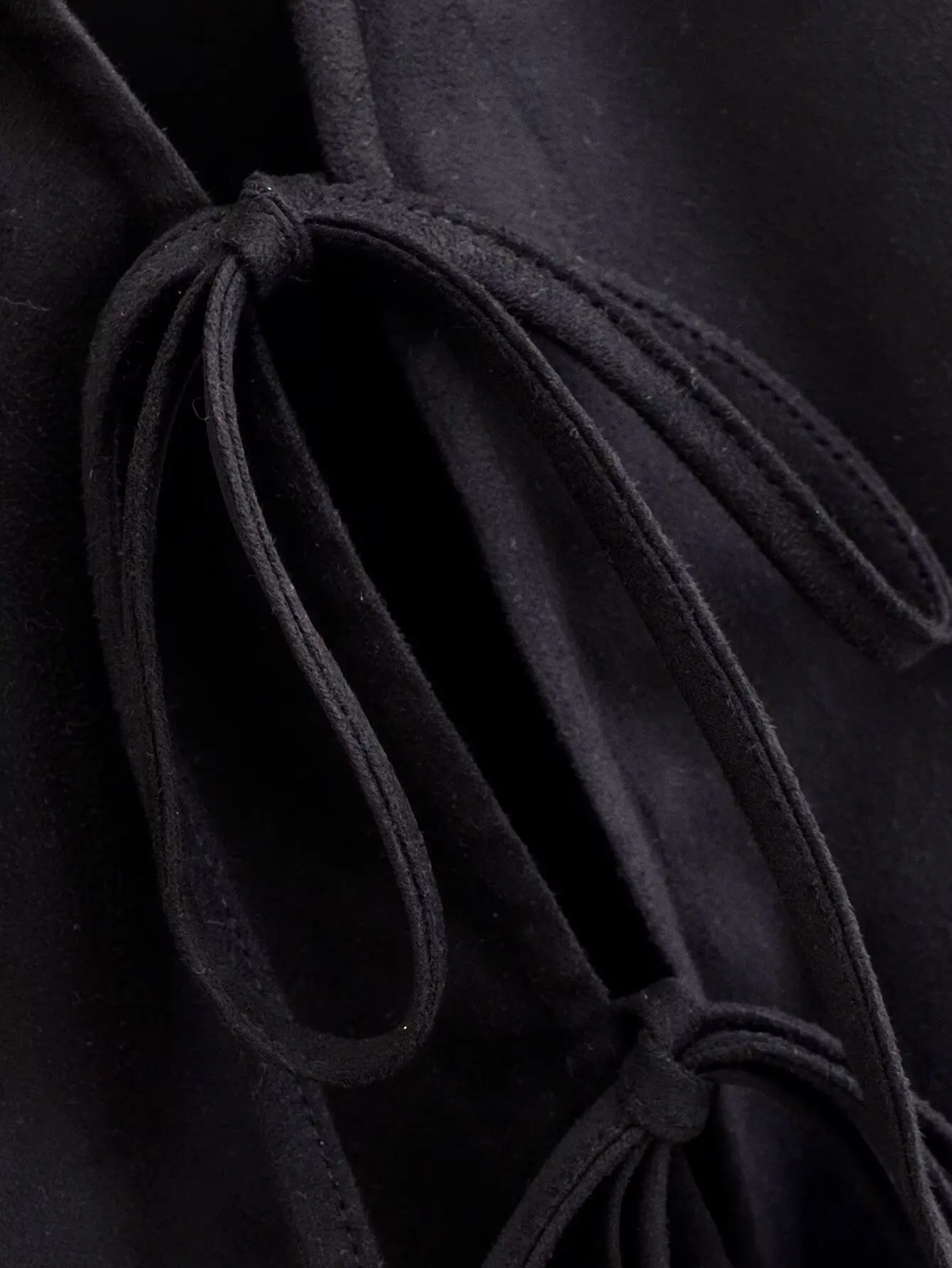 Women's Slim Fit Lace-Up Bow Top Spring Autumn New Turn-Down Collar Long Sleeve Open Cropped Shirt Lady Fashion Short Blouses