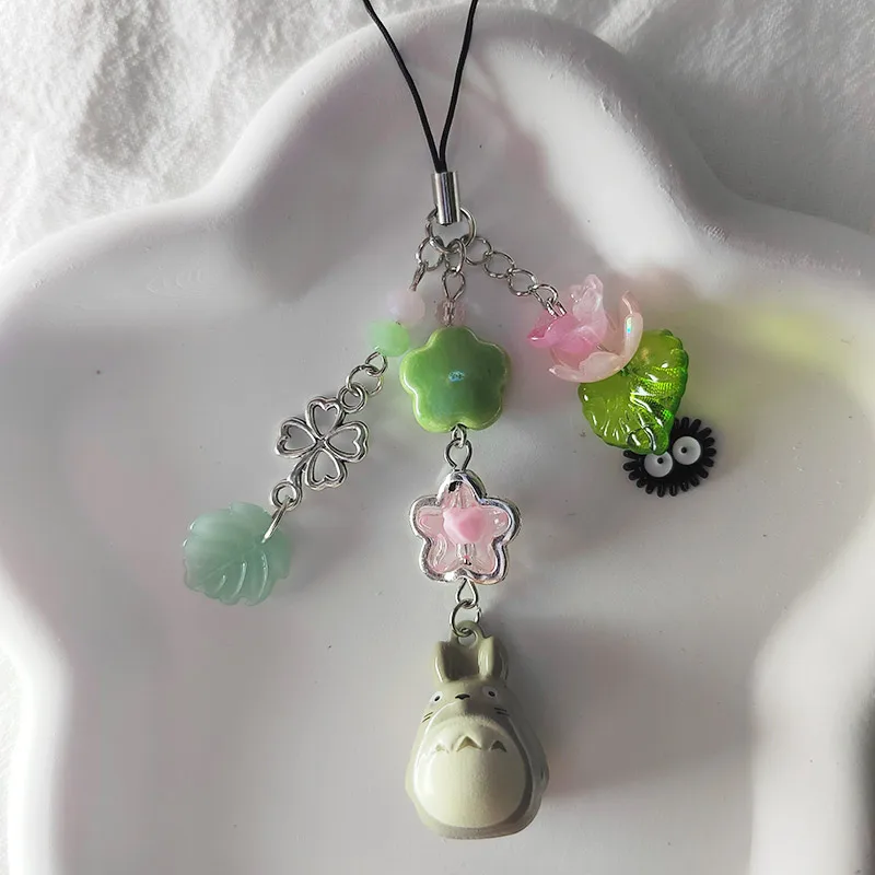 Handmade four leaf clover beaded phone charm y2k leaf fairy keychain